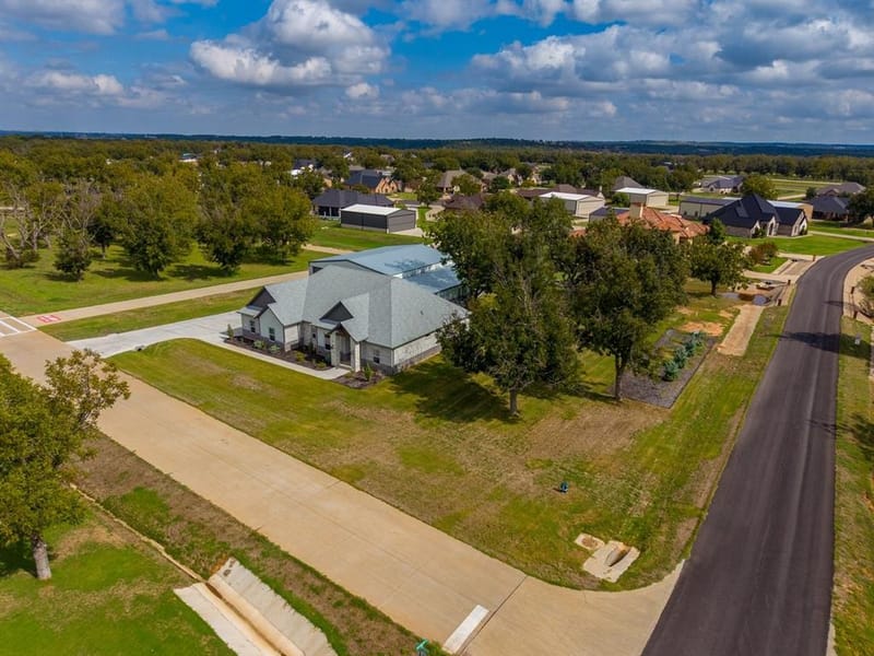 6015 Bonanza Drive # D, Granbury TX 76049 - Photo 33