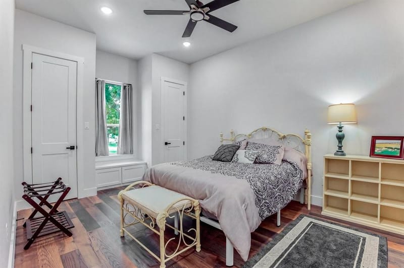 6015 Bonanza Drive # D, Granbury TX 76049 - Photo 15