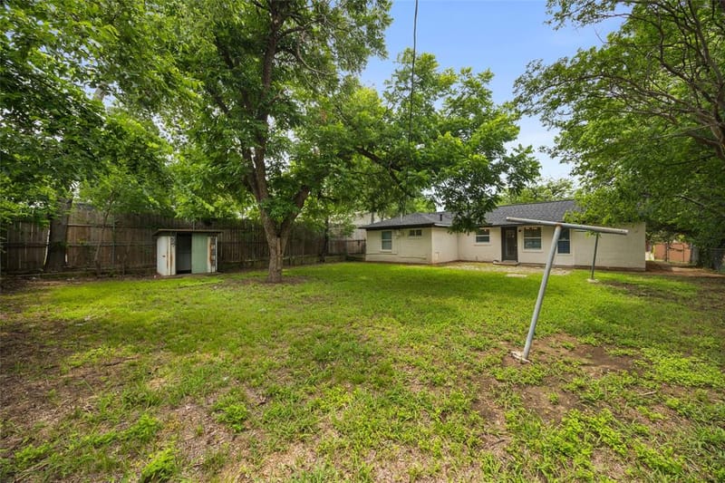 1605 Proctor Drive, Grand Prairie TX 75051 - Photo 12