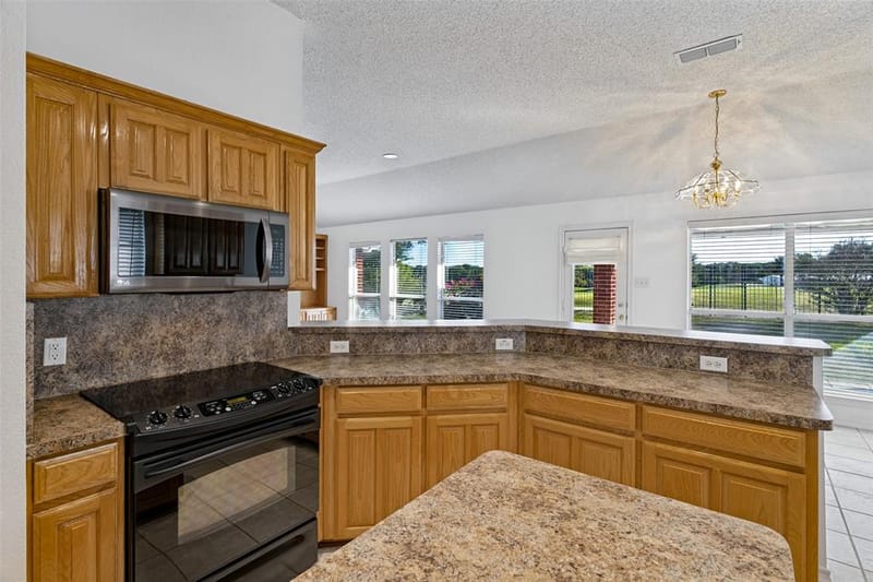 10533 Whitestone Ranch Road, Benbrook TX 76126 - Photo 12