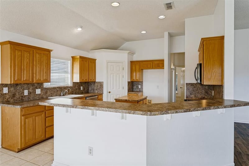 10533 Whitestone Ranch Road, Benbrook TX 76126 - Photo 9