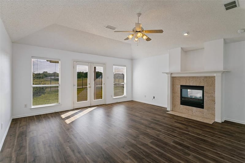 10533 Whitestone Ranch Road, Benbrook TX 76126 - Photo 14