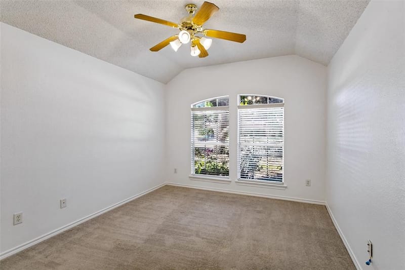 10533 Whitestone Ranch Road, Benbrook TX 76126 - Photo 18