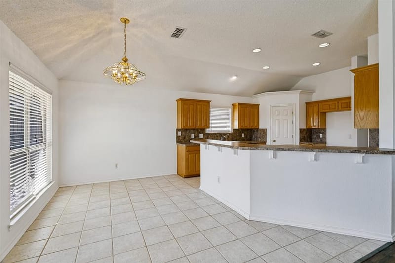 10533 Whitestone Ranch Road, Benbrook TX 76126 - Photo 8