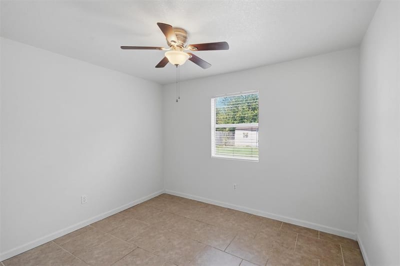 706 Shady Grove Drive, Granbury TX 76049 - Photo 26