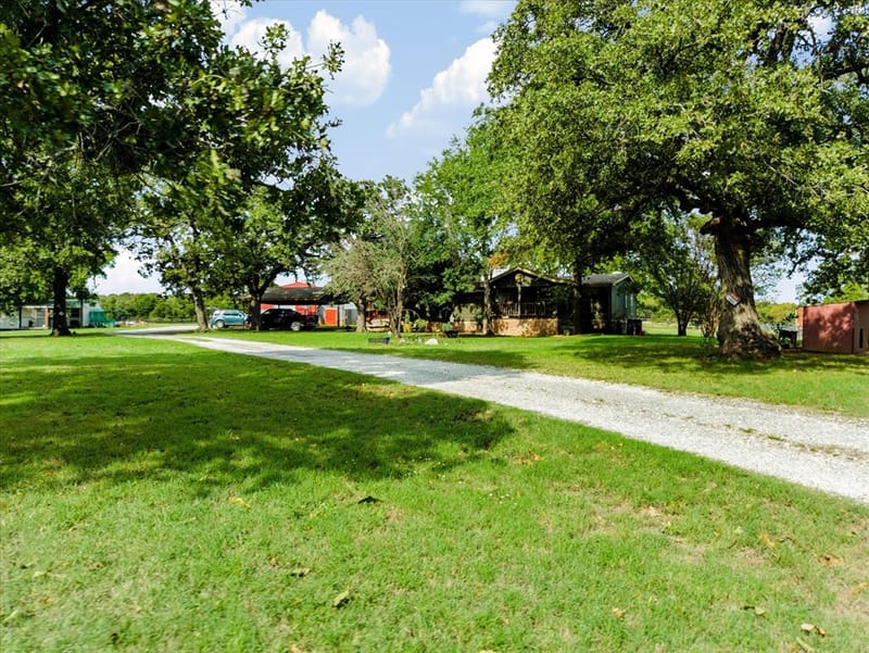413 County Road 155, Gainesville TX 76240 - Photo 10