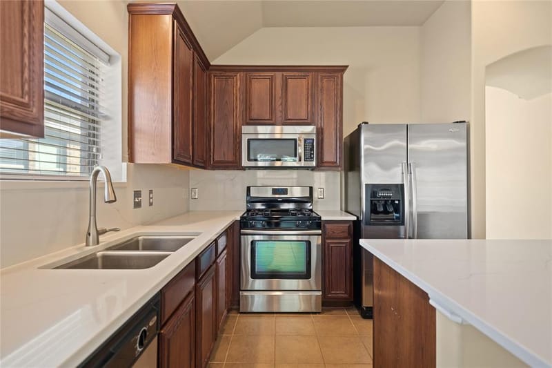 5124 Hidden Knolls Drive, McKinney TX 75071 - Photo 9