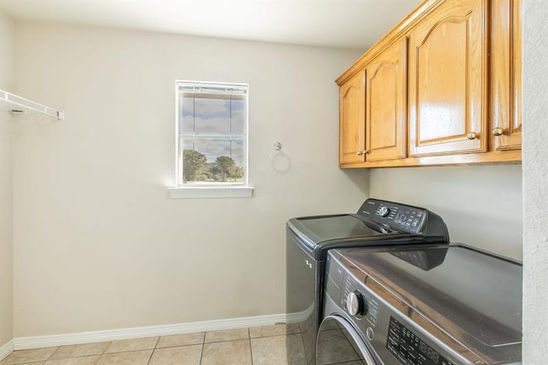 2750 N Mockingbird Lane, Midlothian TX 76065 - Photo 24