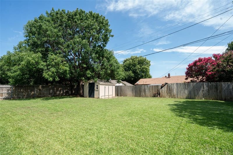 311 Town Creek Drive, Euless TX 76039 - Photo 22