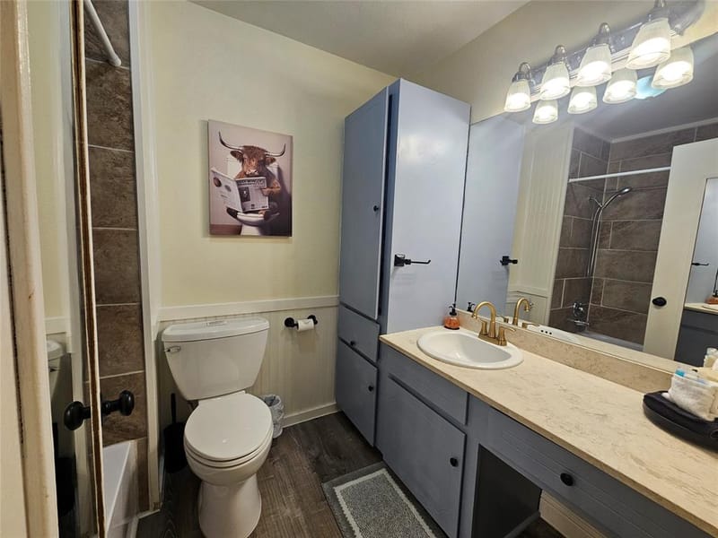 311 Town Creek Drive, Euless TX 76039 - Photo 10