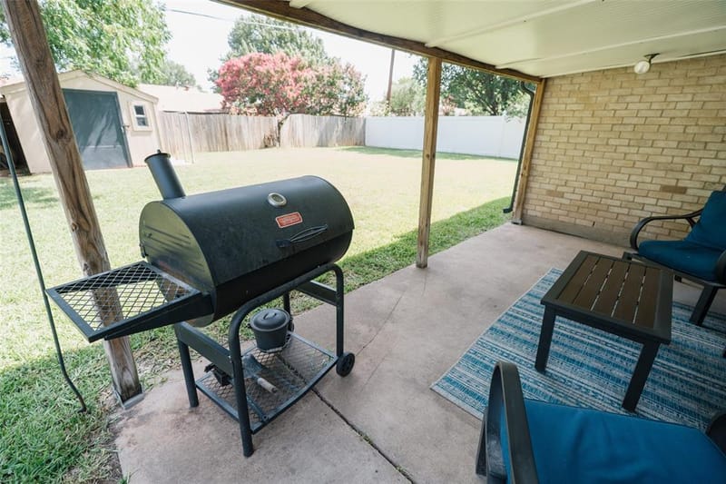 311 Town Creek Drive, Euless TX 76039 - Photo 19