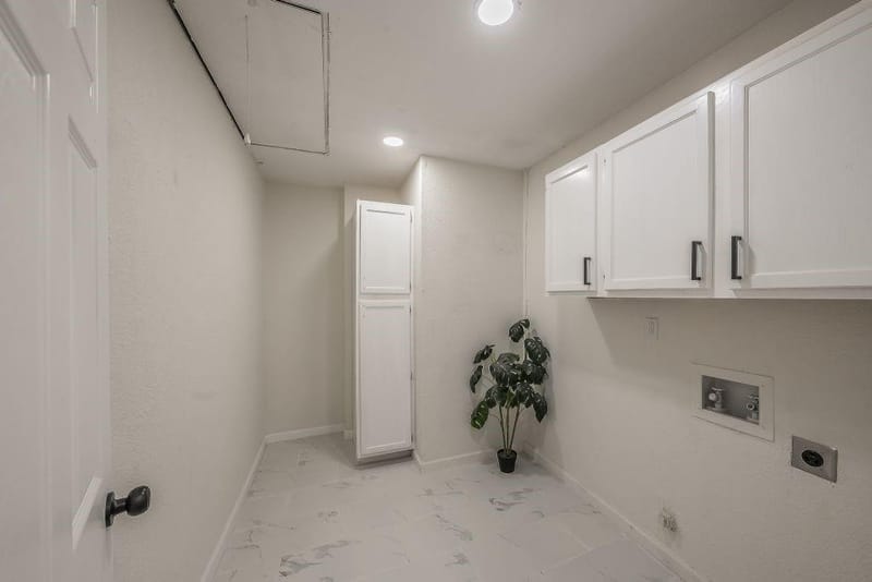 4811 Abbott Avenue, Arlington TX 76018 - Photo 30