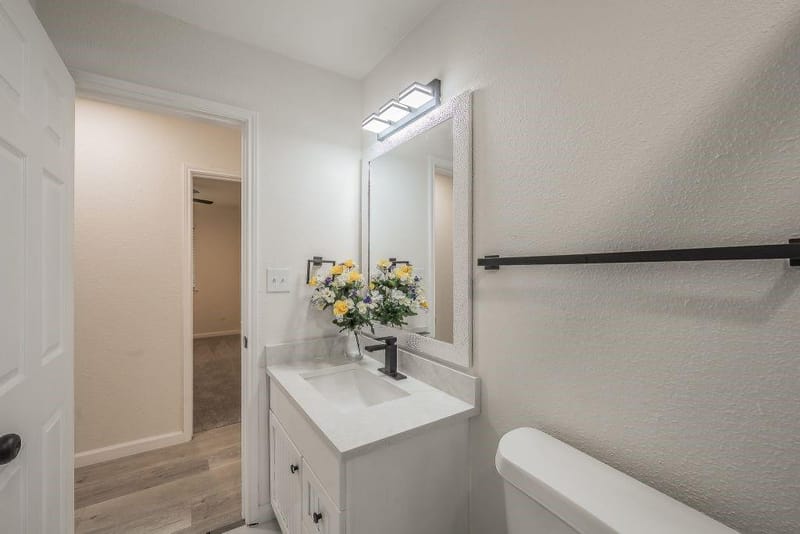 4811 Abbott Avenue, Arlington TX 76018 - Photo 19
