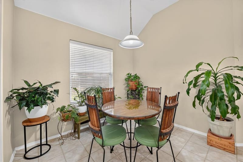5717 Southern Hills Drive, North Richland Hills TX 76180 - Photo 14