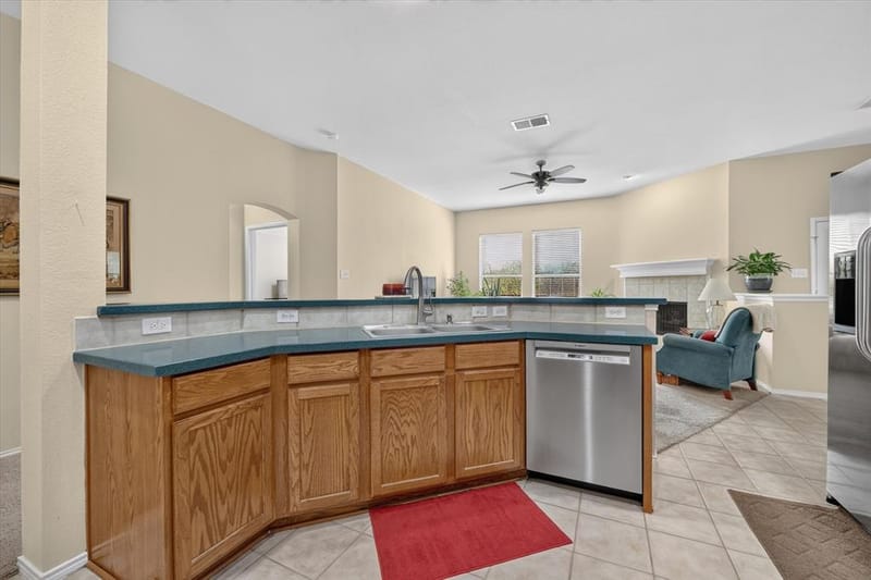 5717 Southern Hills Drive, North Richland Hills TX 76180 - Photo 18