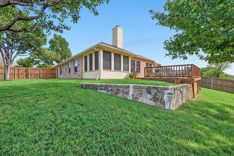 5717 Southern Hills Drive, North Richland Hills TX 76180 - Photo 37