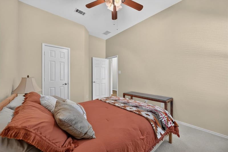 5717 Southern Hills Drive, North Richland Hills TX 76180 - Photo 21