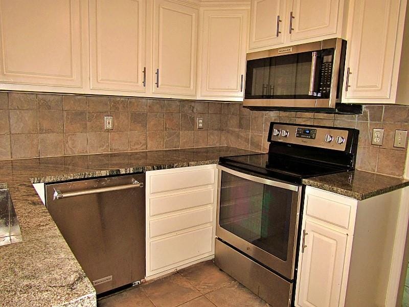 313 Timbercreek Court, Princeton TX 75407 - Photo 4