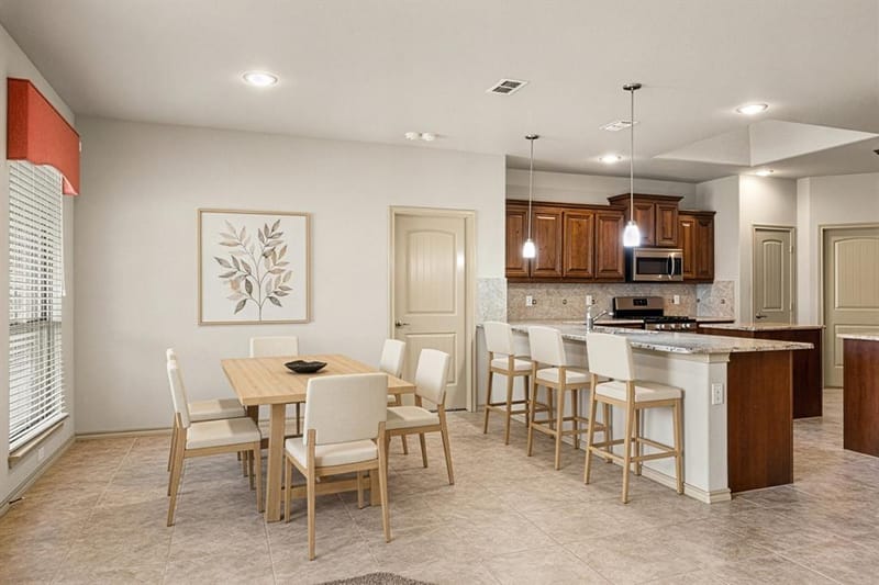 5103 Glen Meadow Drive, Arlington TX 76001 - Photo 7