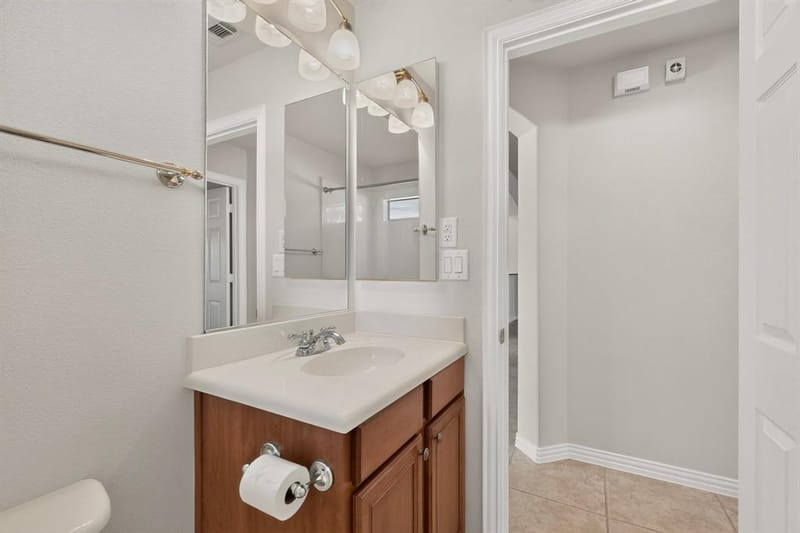 9900 Hanford Drive, Denton TX 76207 - Photo 34