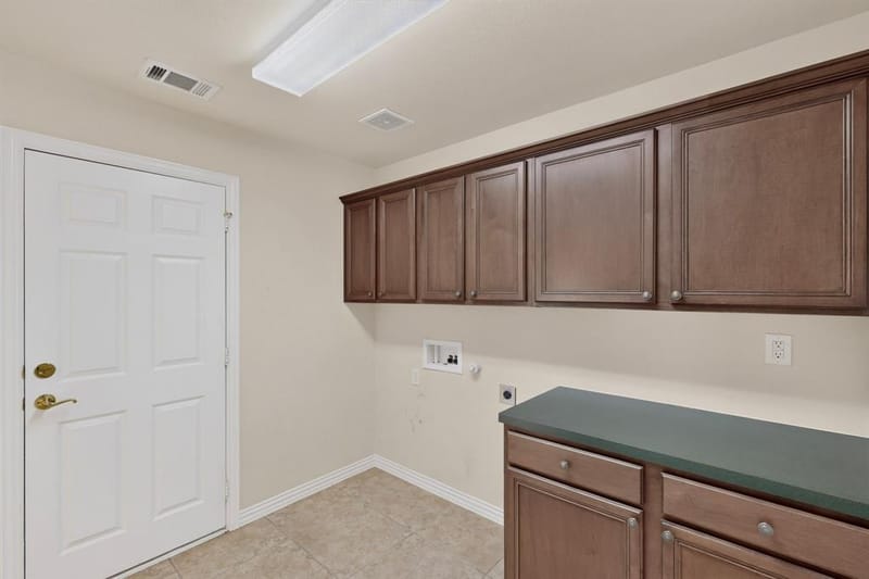 9900 Hanford Drive, Denton TX 76207 - Photo 35