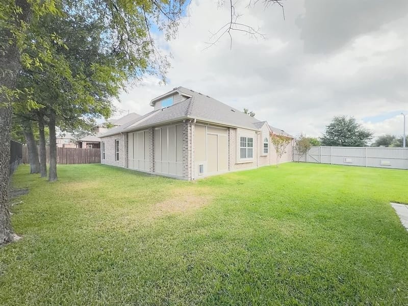 717 Keswick Drive, DeSoto TX 75115 - Photo 30