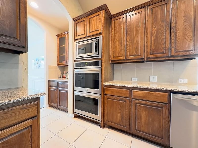 717 Keswick Drive, DeSoto TX 75115 - Photo 10