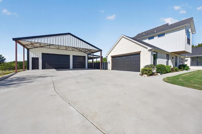 4260 Rawleigh Drive, Fort Worth TX 76126 - Photo 5