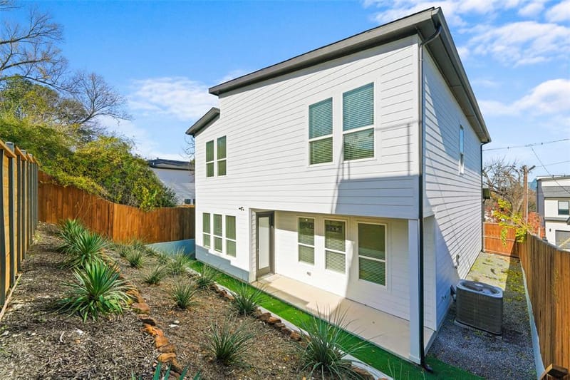 1320 Compton Street, Dallas TX 75203 - Photo 39