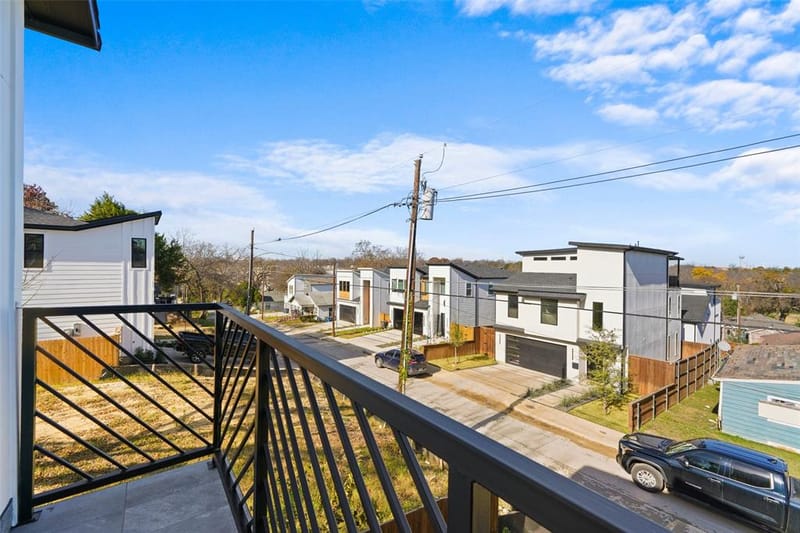 1320 Compton Street, Dallas TX 75203 - Photo 25