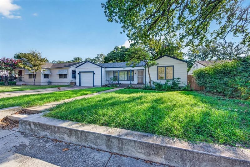 501 Catherine Street, Fort Worth TX 76103 - Photo 2