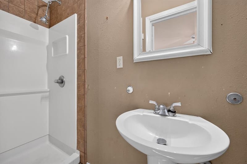 501 Catherine Street, Fort Worth TX 76103 - Photo 17