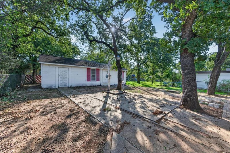 501 Catherine Street, Fort Worth TX 76103 - Photo 22
