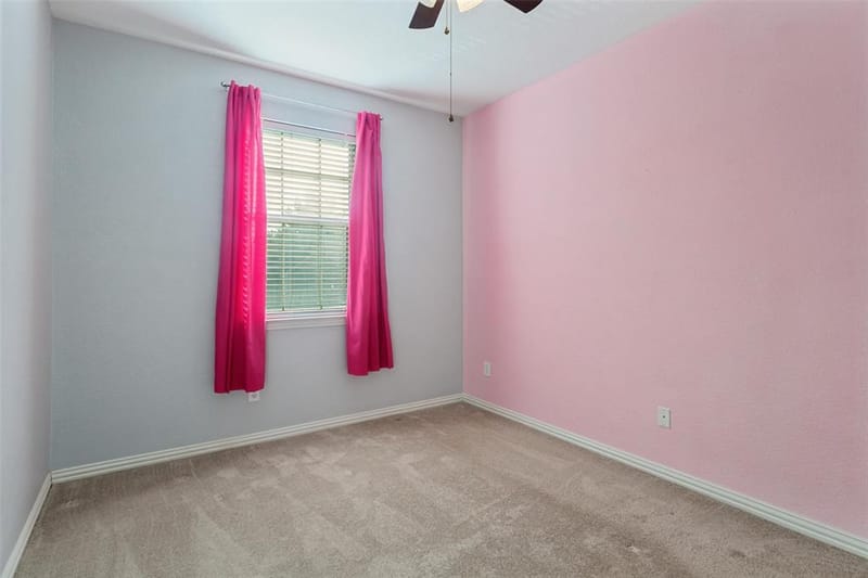 1021 Honeysuckle, Grapevine TX 76051 - Photo 20