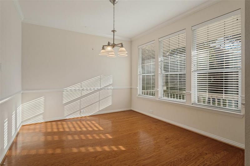 1021 Honeysuckle, Grapevine TX 76051 - Photo 11
