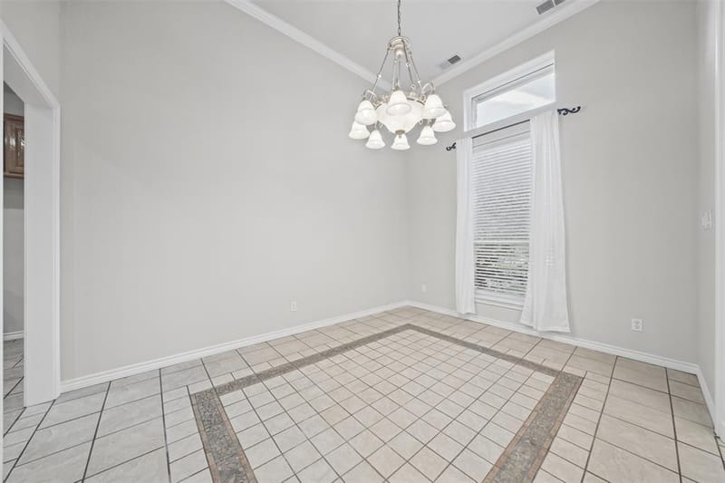 135 Country Vista Circle, Burleson TX 76028 - Photo 6