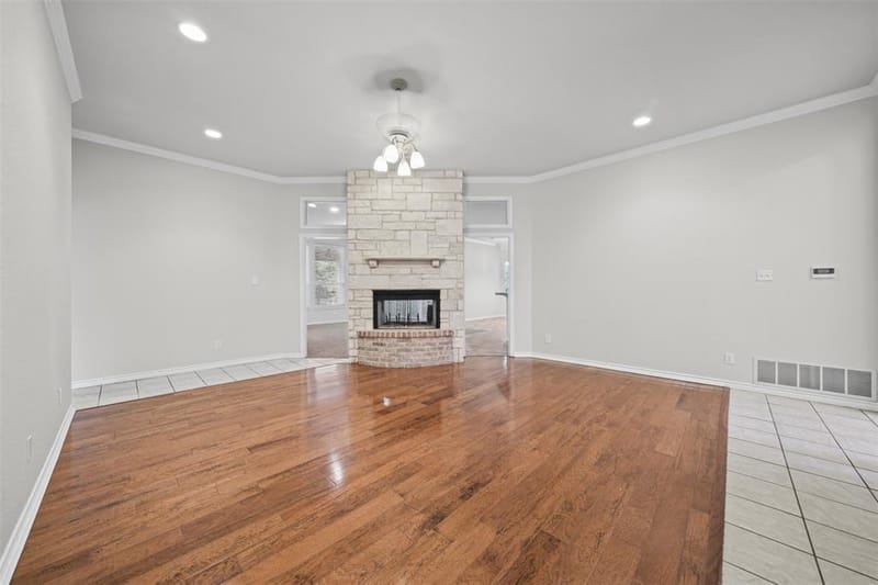 135 Country Vista Circle, Burleson TX 76028 - Photo 7