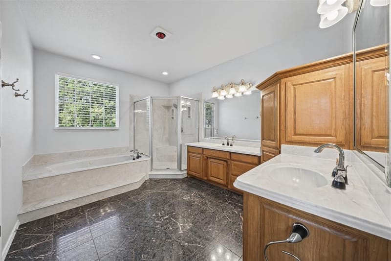 135 Country Vista Circle, Burleson TX 76028 - Photo 18