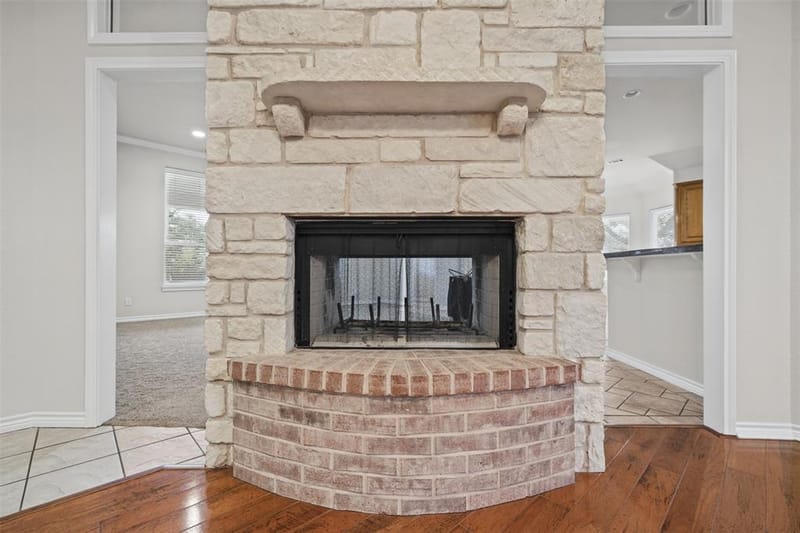135 Country Vista Circle, Burleson TX 76028 - Photo 8