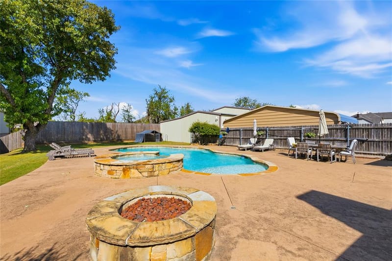 910 W Highway 67, Alvarado TX 76009 - Photo 4