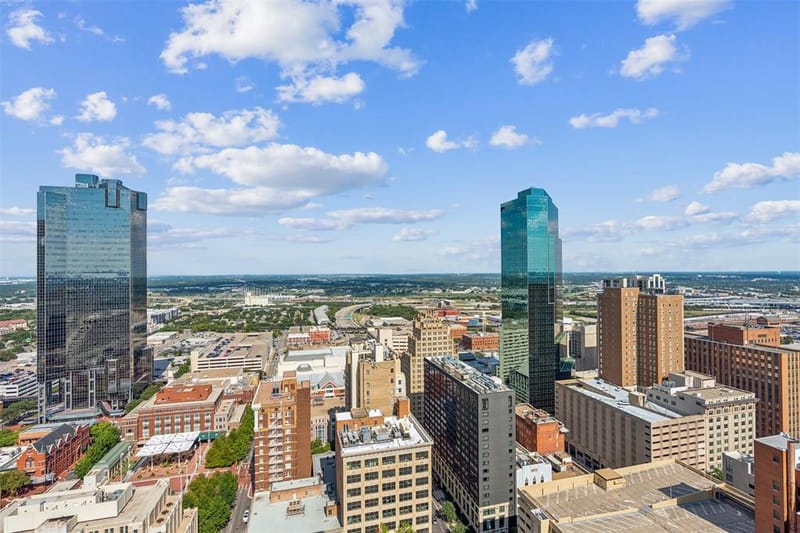 500 Throckmorton Street # 2702, Fort Worth TX 76102 - Photo 2