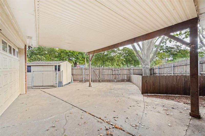 1515 Blackwell Drive, Irving TX 75061 - Photo 17