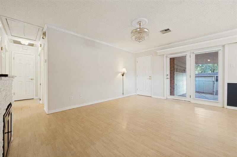 1515 Blackwell Drive, Irving TX 75061 - Photo 20