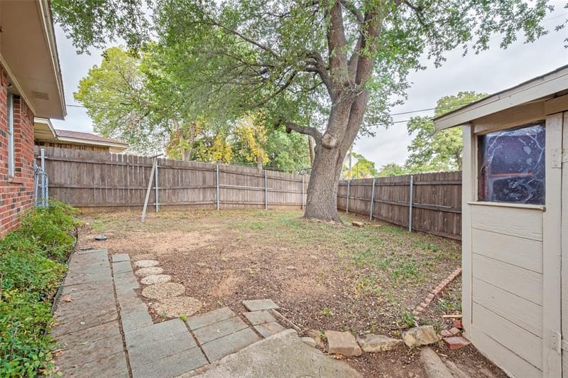 1515 Blackwell Drive, Irving TX 75061 - Photo 25