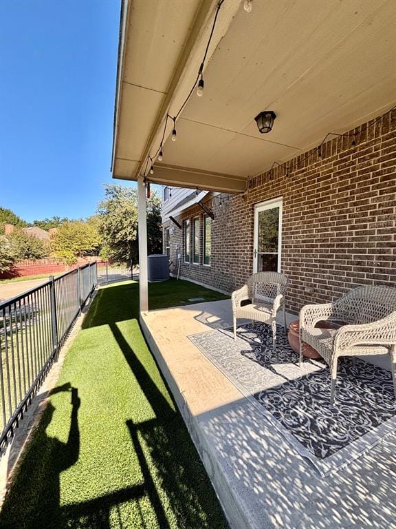 6708 Lost Star Lane, Fort Worth TX 76132 - Photo 7