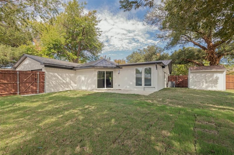 735 Loganwood Avenue, Richardson TX 75080 - Photo 26