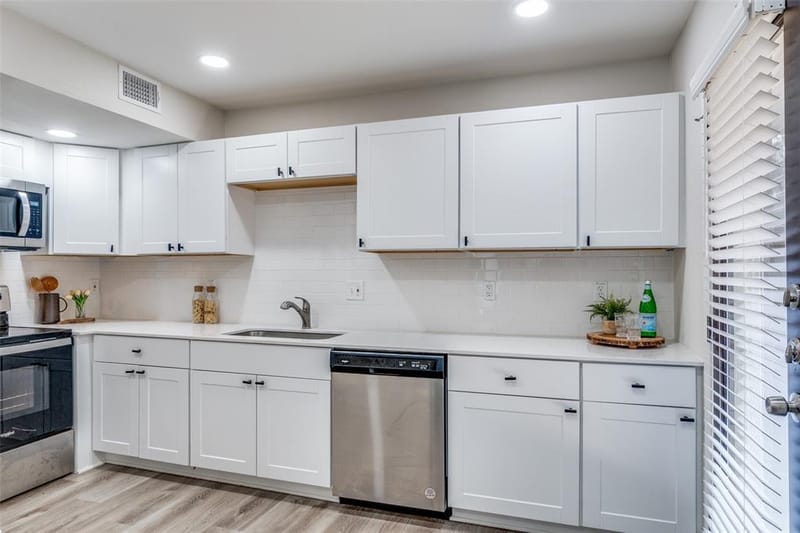 10211 Regal Oaks Drive # 120, Dallas TX 75230 - Photo 8