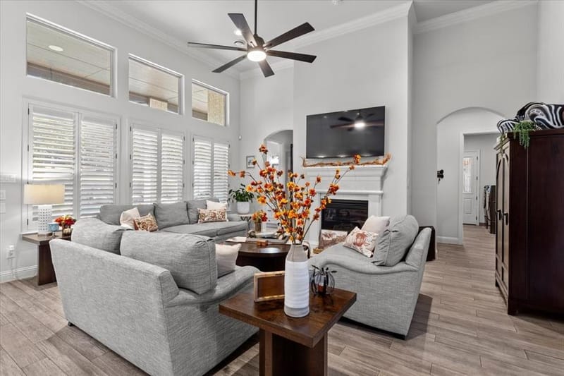 305 Landview Drive, Burleson TX 76028 - Photo 7