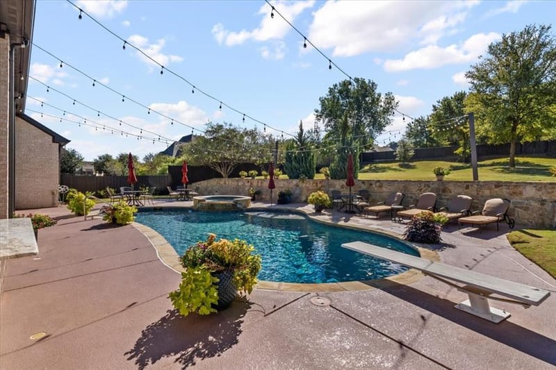305 Landview Drive, Burleson TX 76028 - Photo 37
