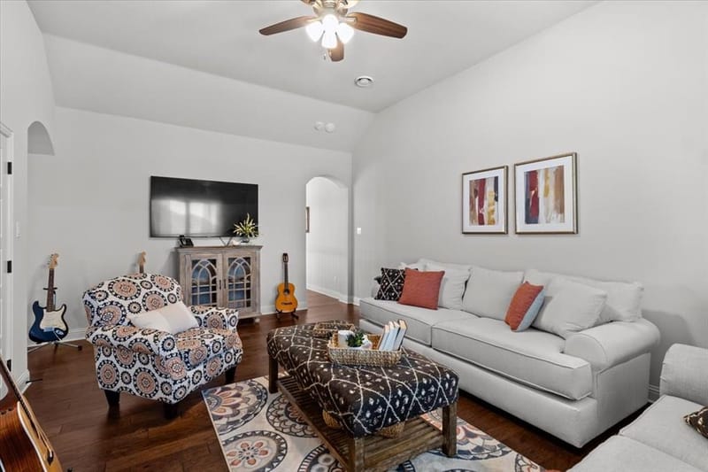 305 Landview Drive, Burleson TX 76028 - Photo 31